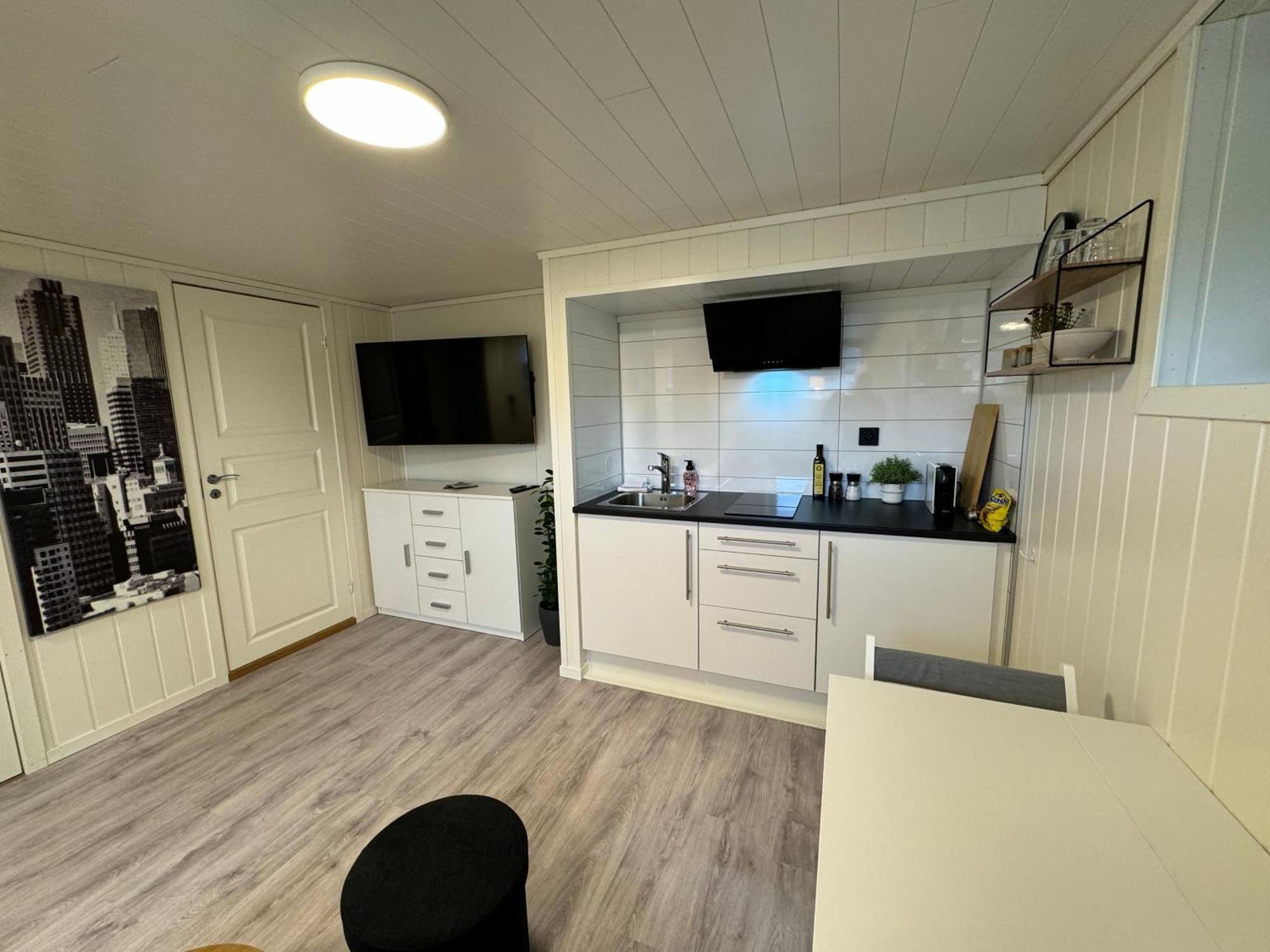 Mini Apartment In Centre Of Jørpeland Eksteriør billede
